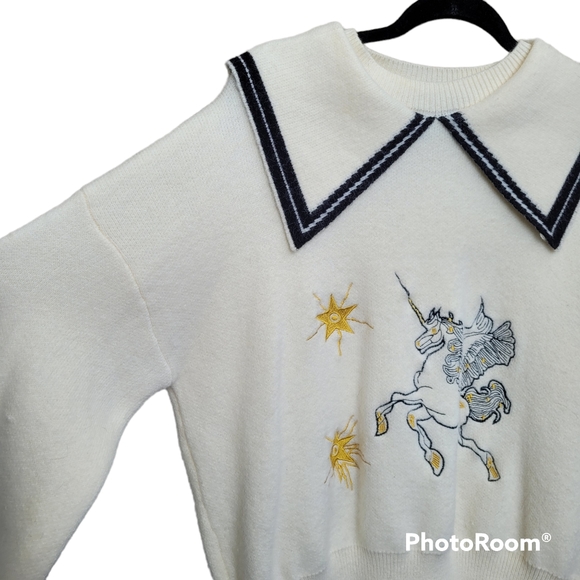 Embroidered Unicorn Soft Plush Cream Sweater - Picture 3 of 7